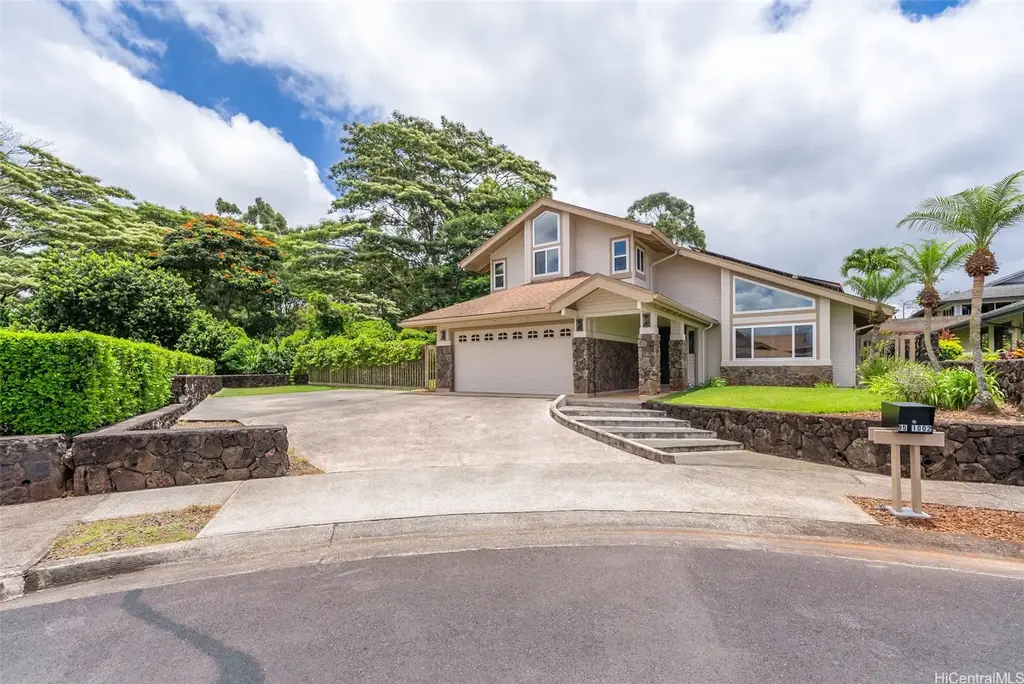 95-1002 Kanae Street, Mililani