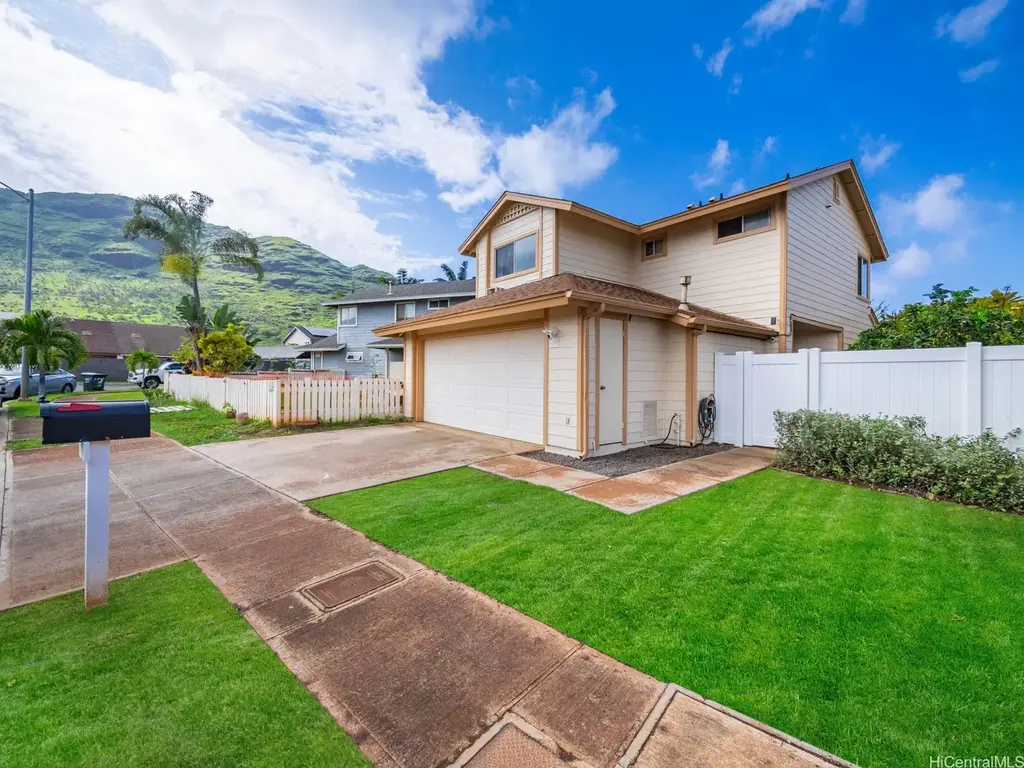 87-131 Helekula Place, Waianae