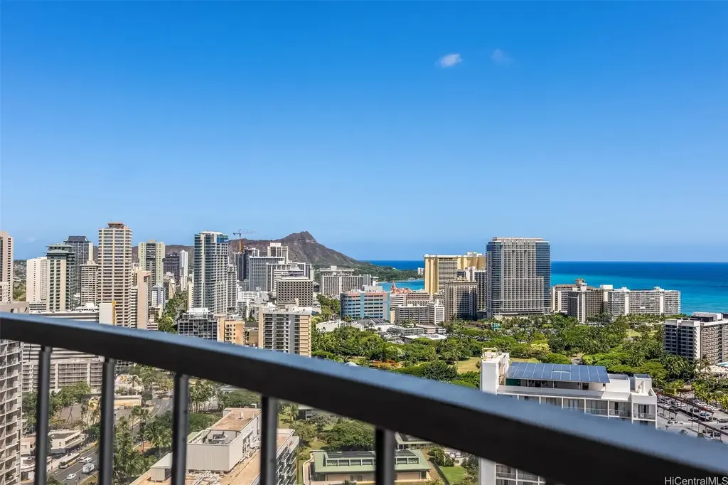 (unit #3404) 469 Ena Road, Honolulu