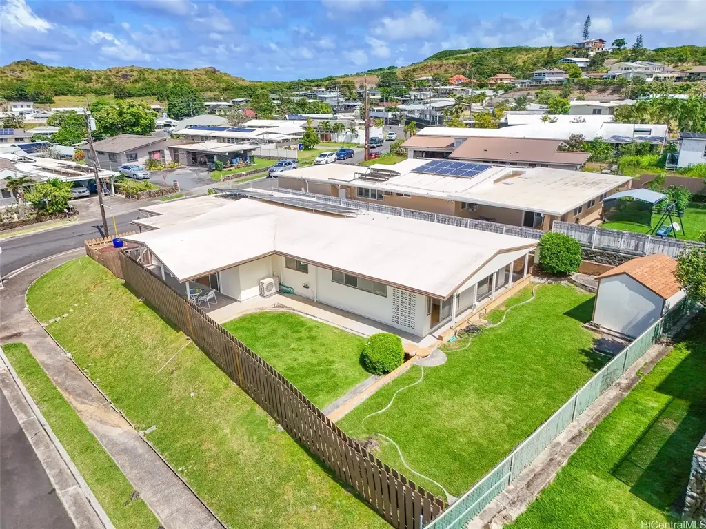 1469 Humuula Street, Kailua