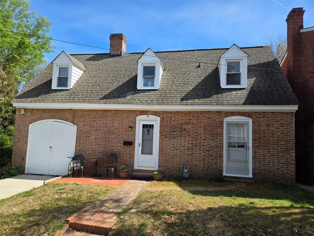 708 Wythe Lane, Williamsburg