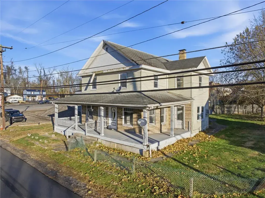 201 Filbert Orient Road , Redstone