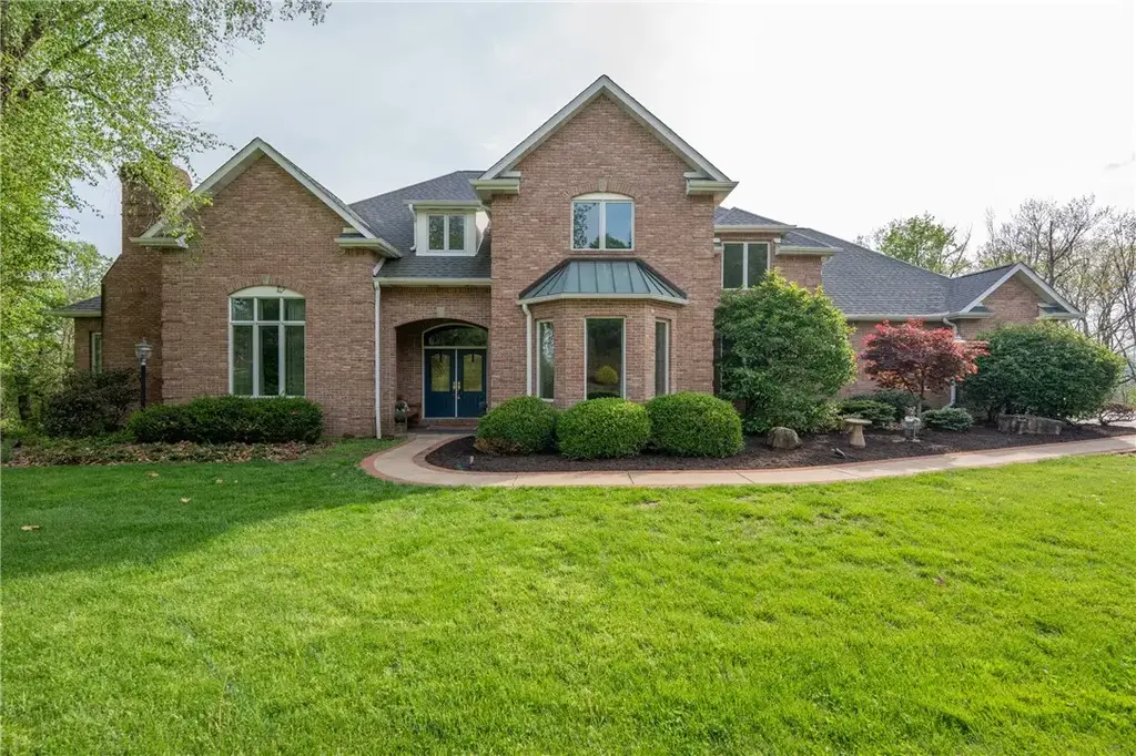 6004 Mason Drive, Unity 