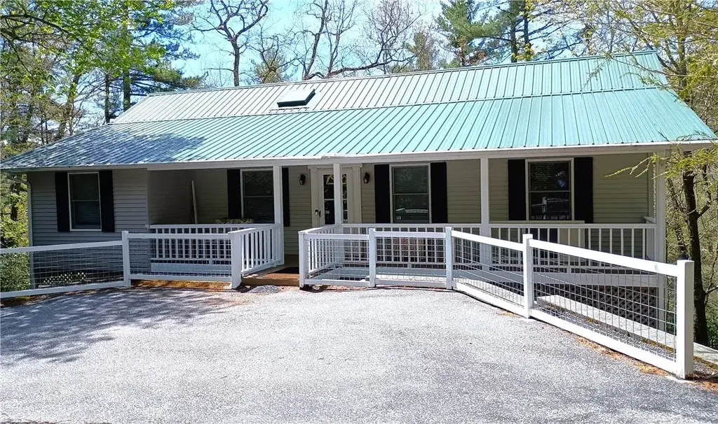 70 Tulip Lane, Newland