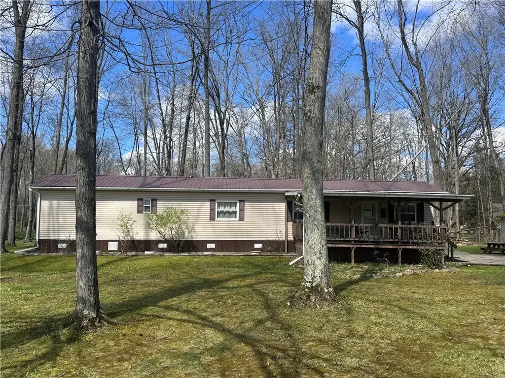 1788 Alden Lane, Espyville