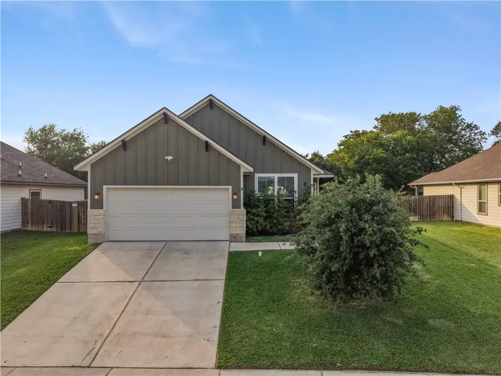 2507 Lightfoot Lane, Bryan
