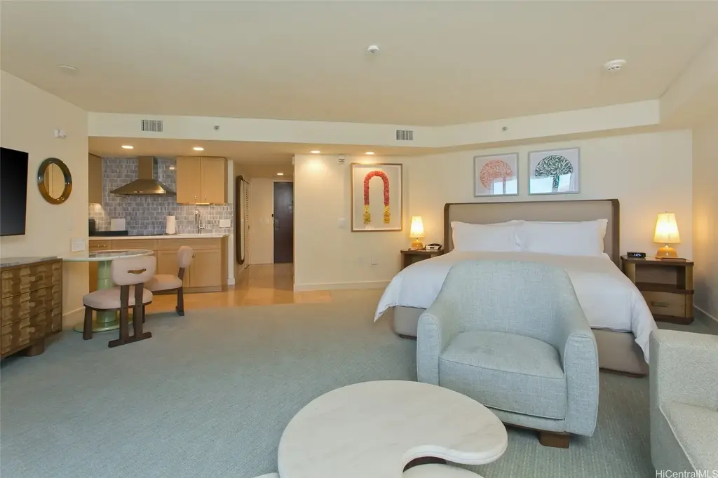 223 Saratoga Road # 1412, Honolulu