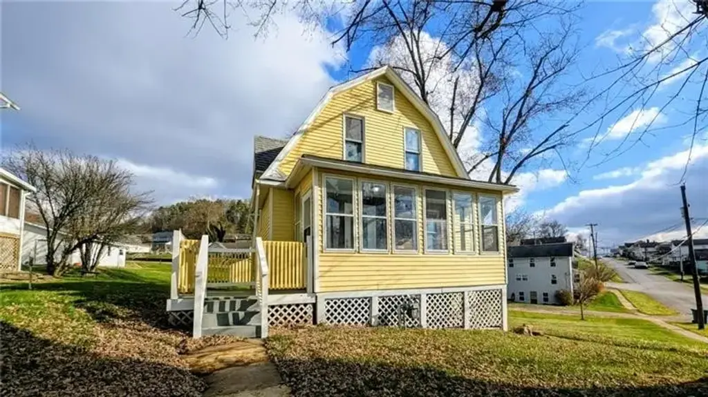 305 Central Avenue , Chicora Boro