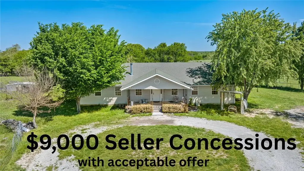 727 Banner Road, Goodman