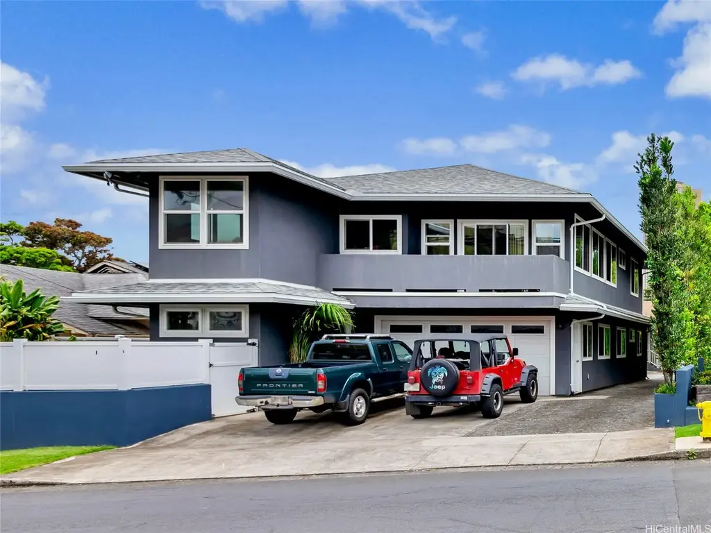 2134 Kanealii Avenue, Honolulu