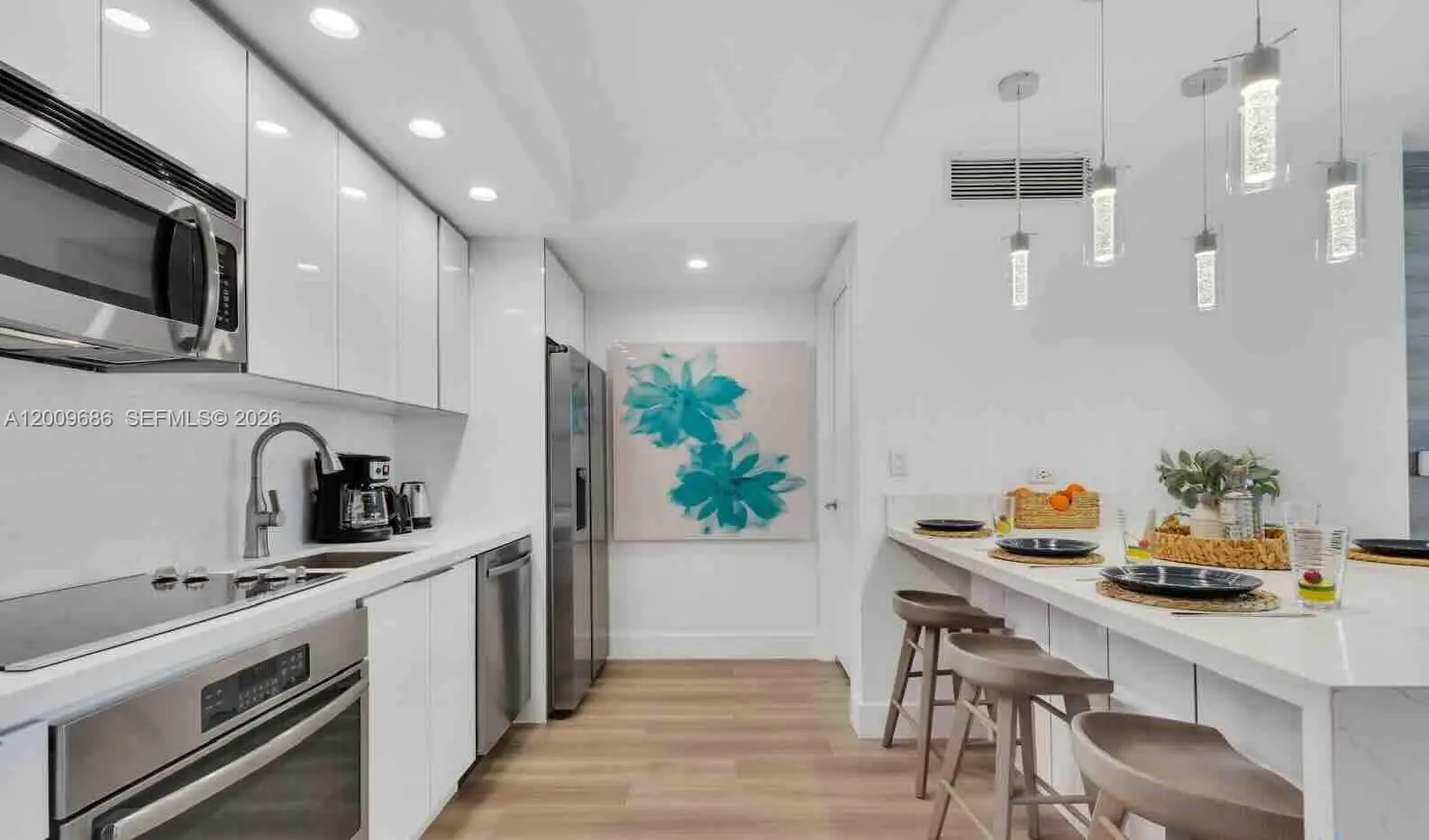 3 of 10 - 2602 E Hallandale Beach Boulevard #r506, Hallandale Beach, FL