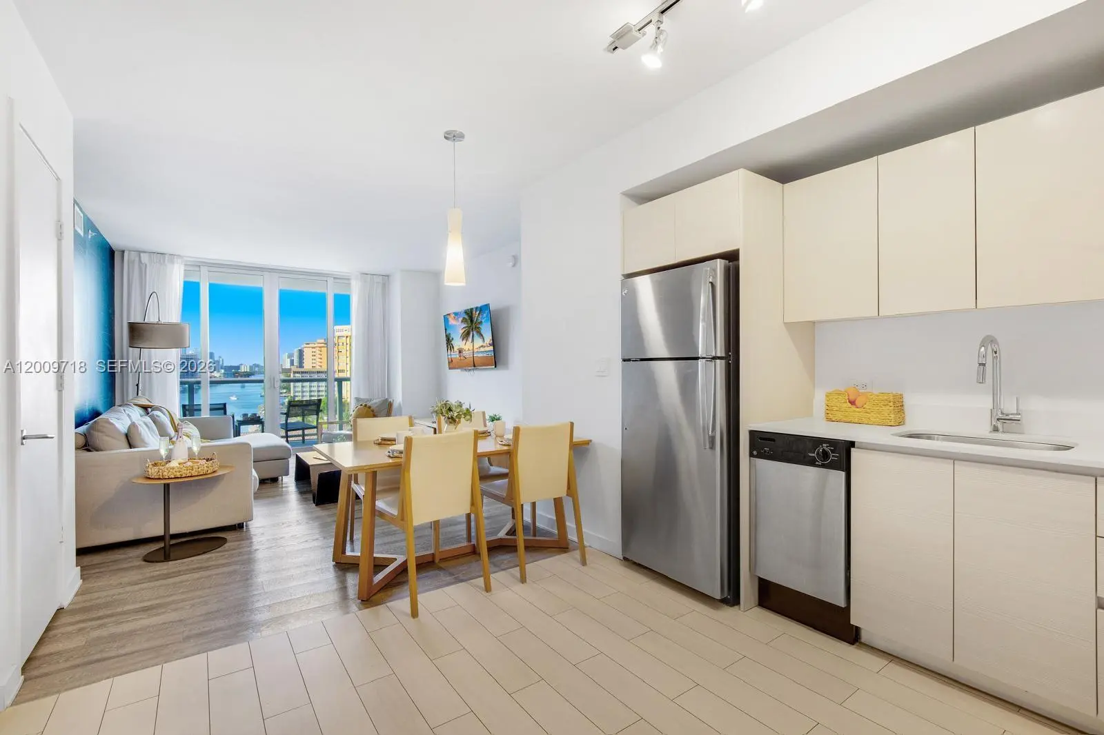 5 of 9 - 2602 E Hallandale Beach Boulevard #r803, Hallandale Beach, FL