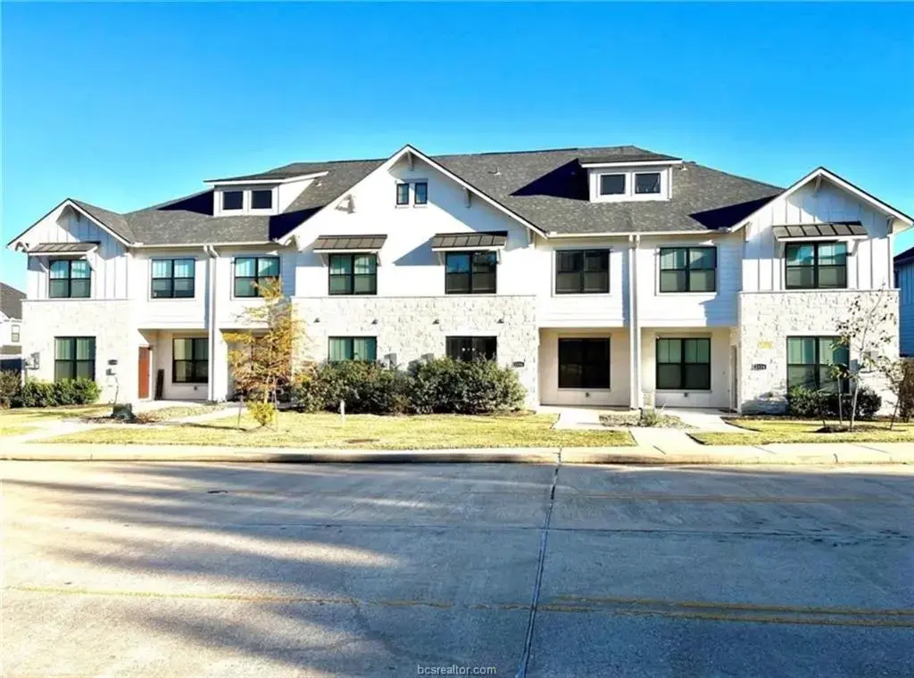 2126 Crescent Pointe Parkway, College Station