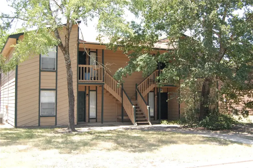 2402 Bosque Drive A-d, College Station