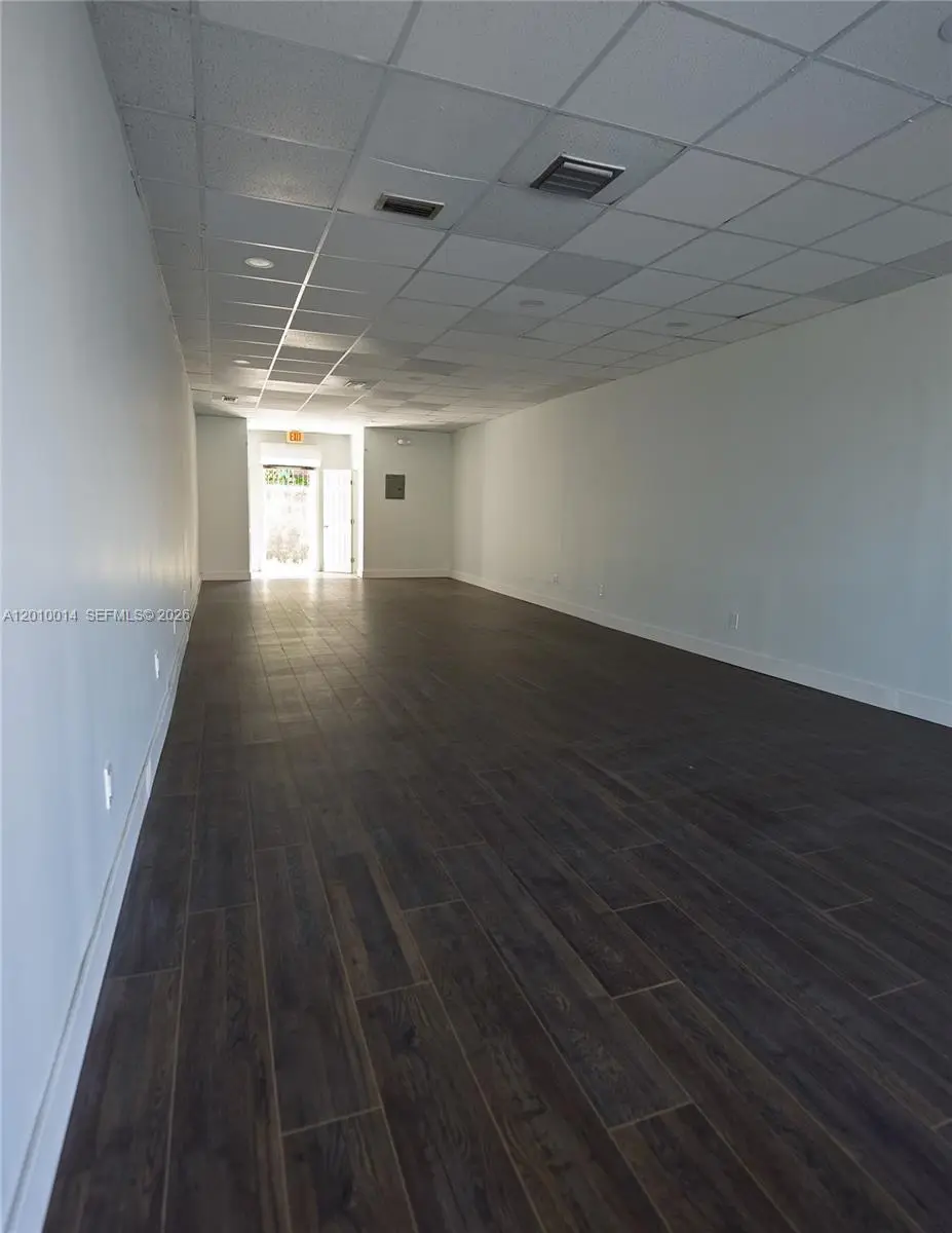 4 of 8 - 88 Nw 54th Street, Miami, FL