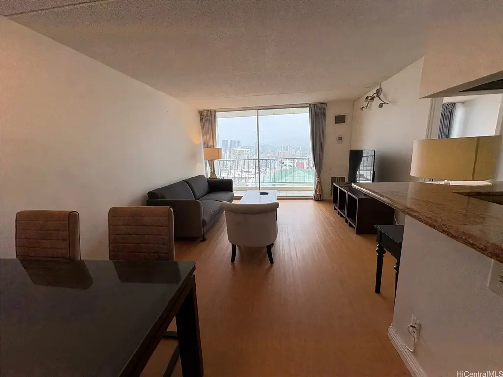 400 Hobron Lane # 2712, Honolulu