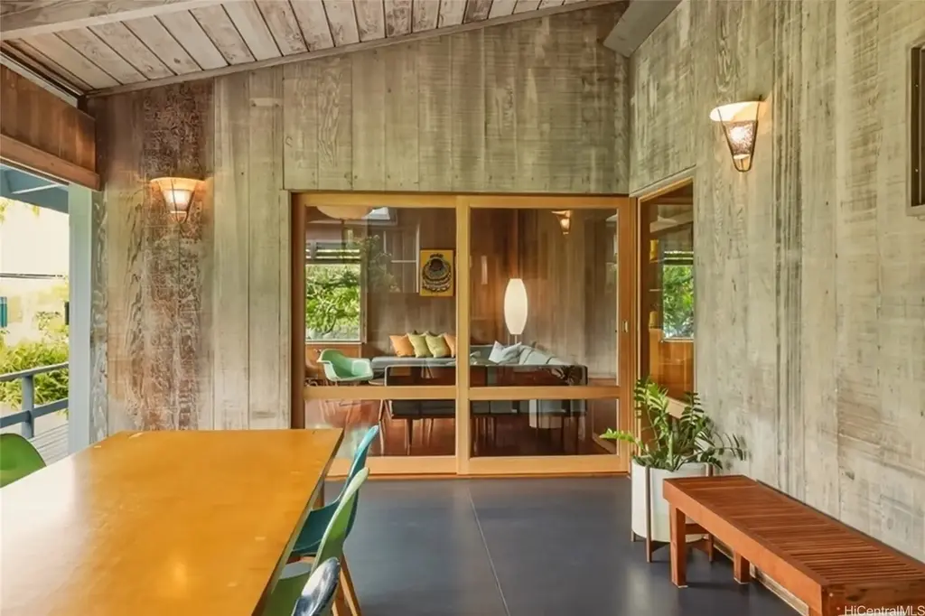 259 Kaelepulu Drive, Kailua