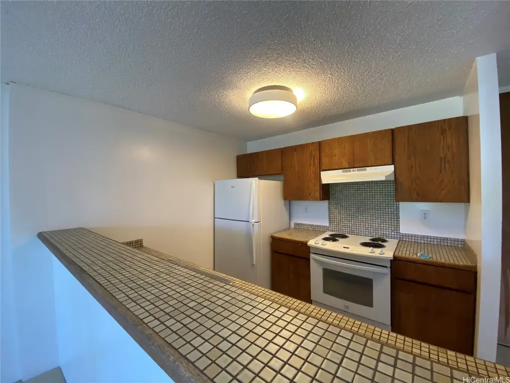 55 S Judd Street # 802, Honolulu