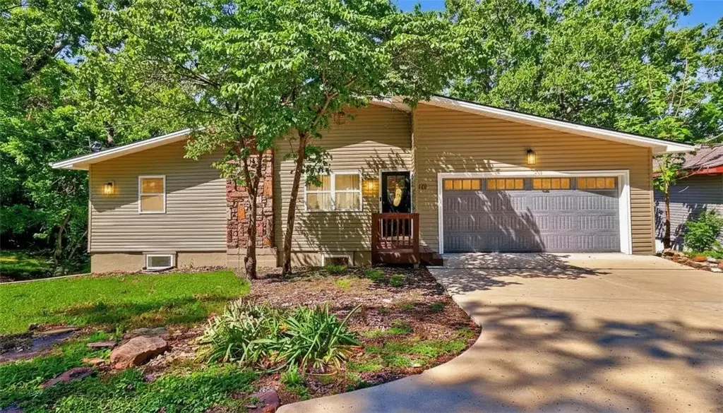 10 Orr Lane, Bella Vista
