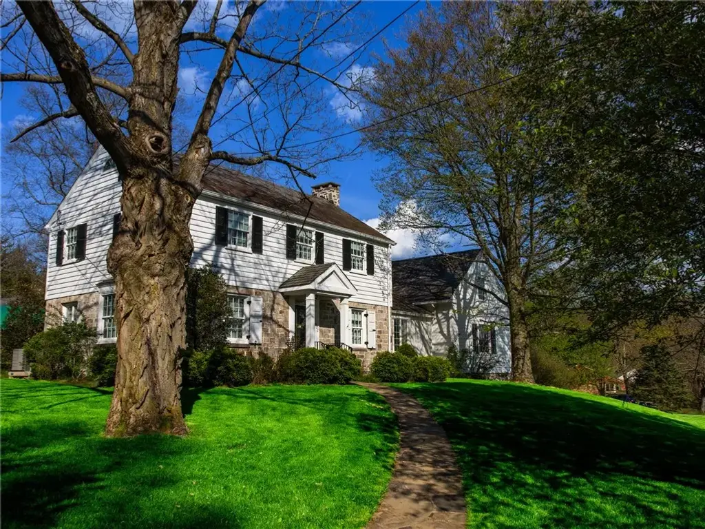 422 Summit Avenue , Ligonier Boro