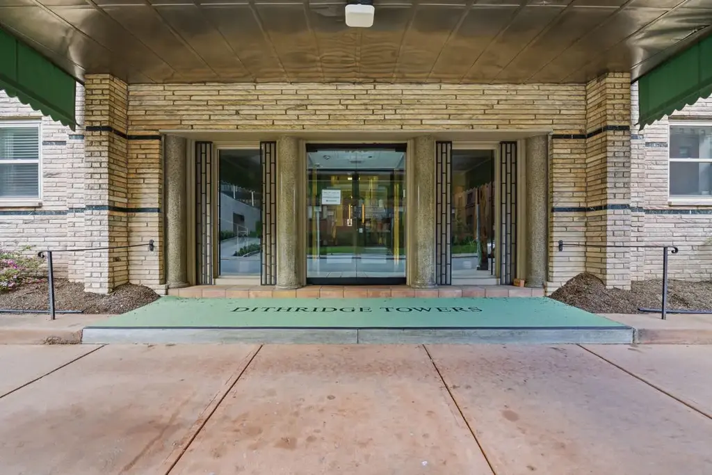 144 Dithridge Street 302, Oakland