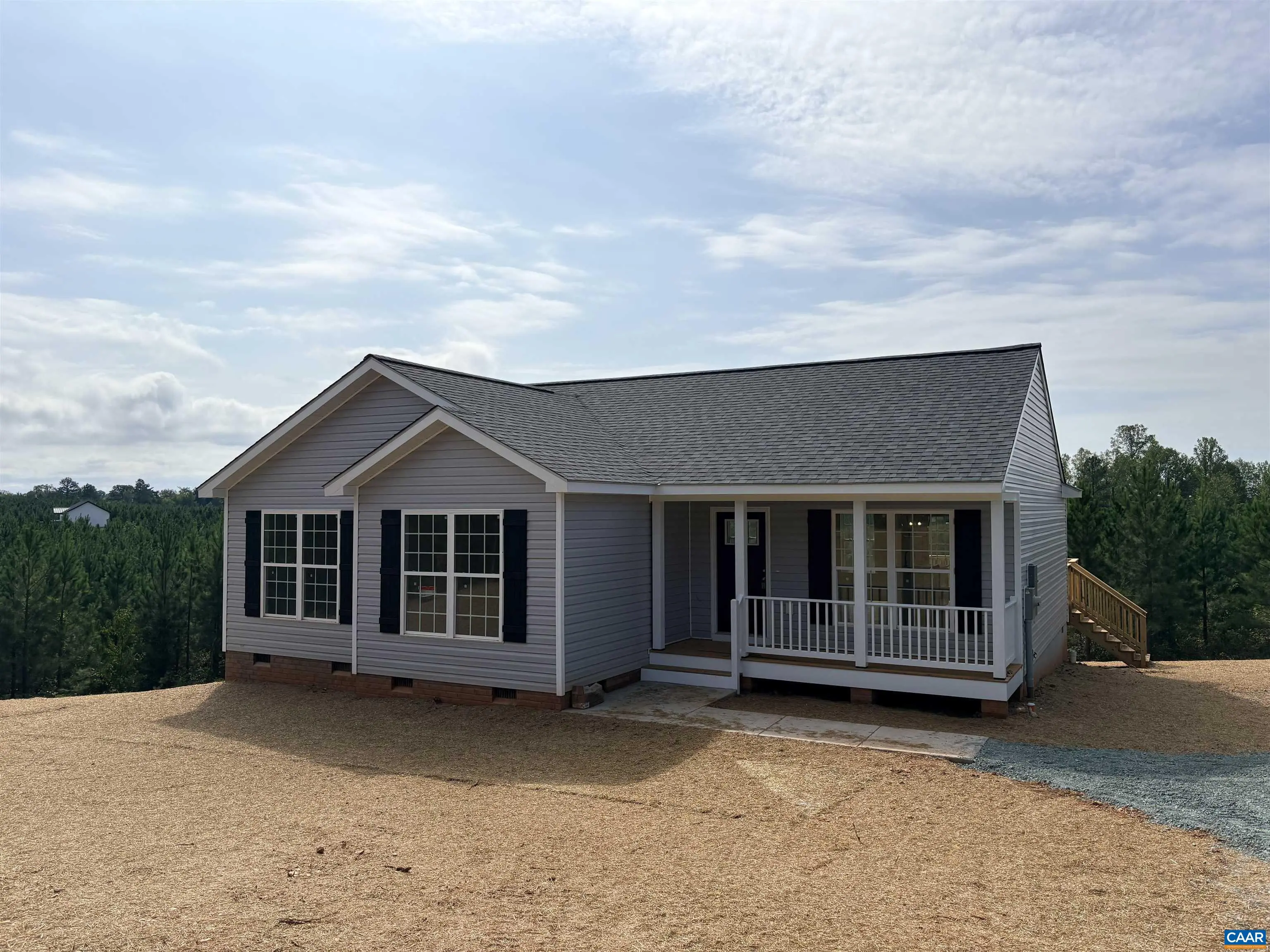 313 Evergreen Church Rd, Palmyra