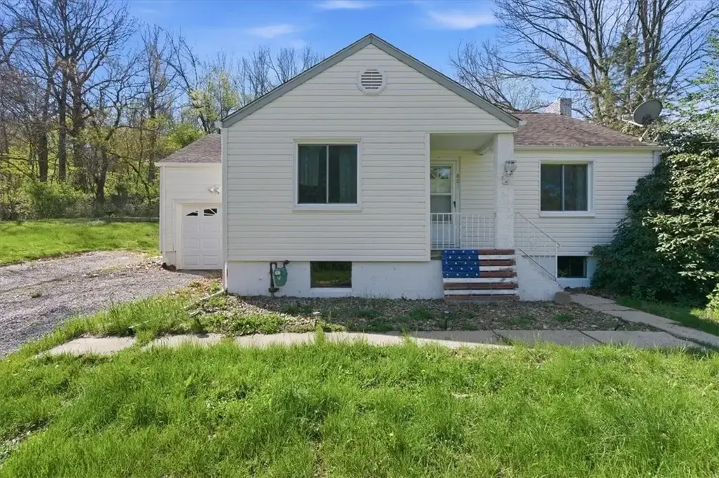 805 Pittsburgh Road , Middlesex