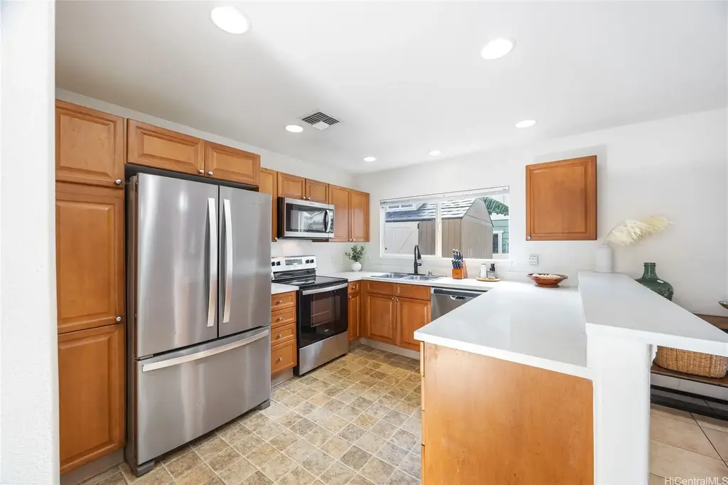 87-2065 Pakeke Street, Waianae