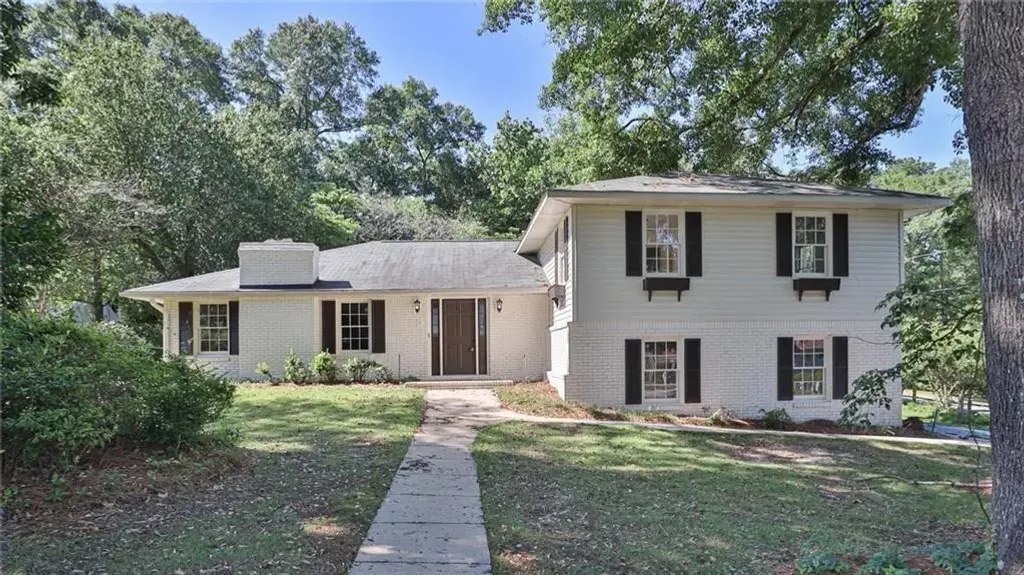 1905 Ashley Drive, Phenix City