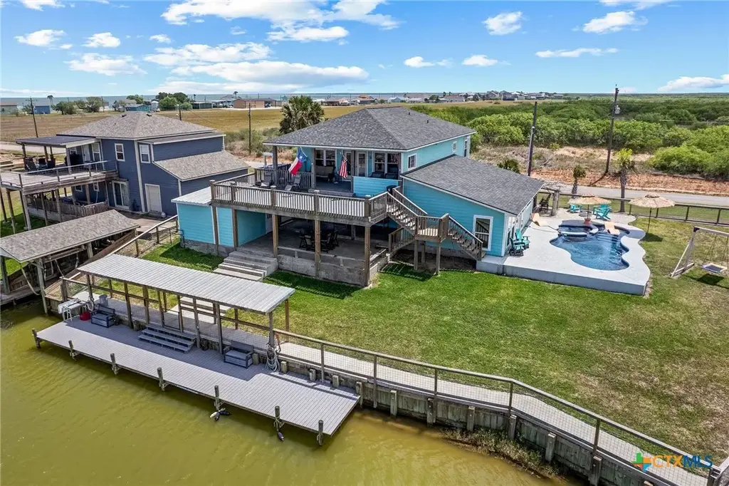 792 County Road 306 Road, Port Lavaca