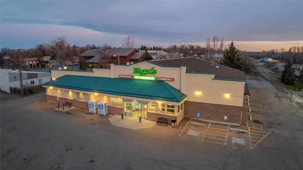 29 1st Street, Choteau