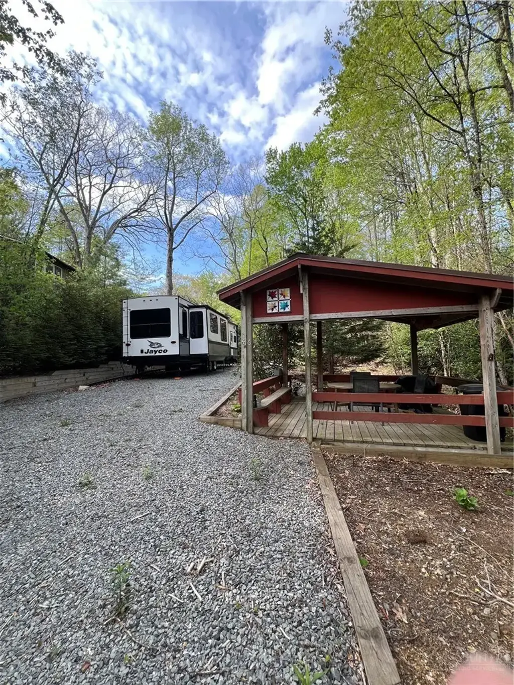 46 Evergreen Lane, Newland