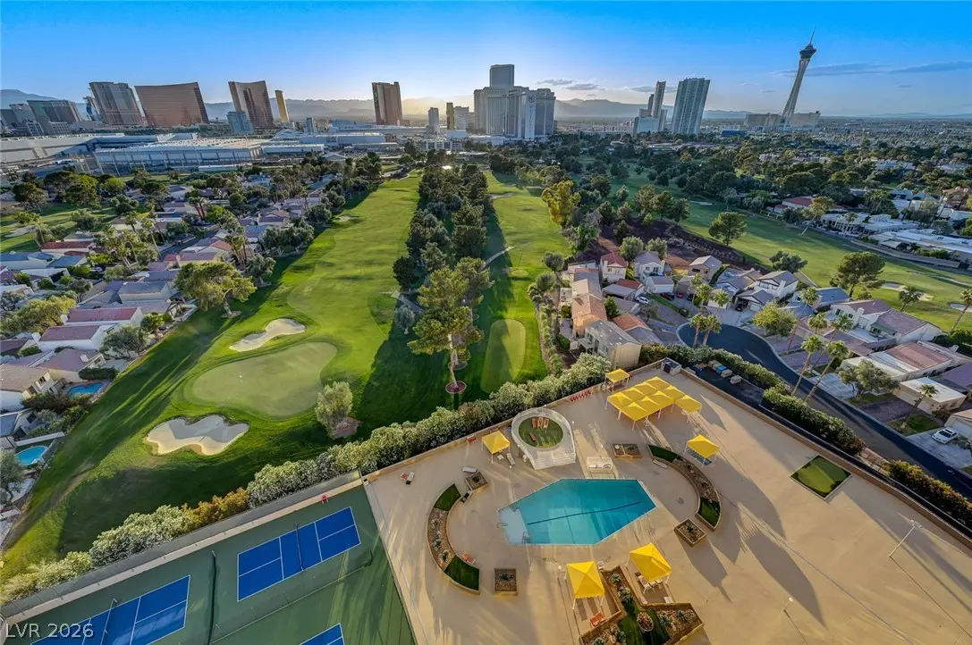 3111 Bel Air Drive 20e, Las Vegas