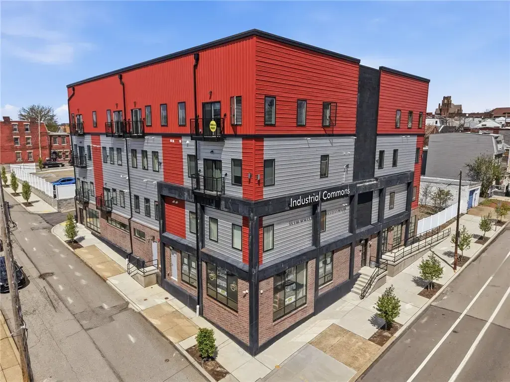 3809 Liberty Avenue 401, Lawrenceville