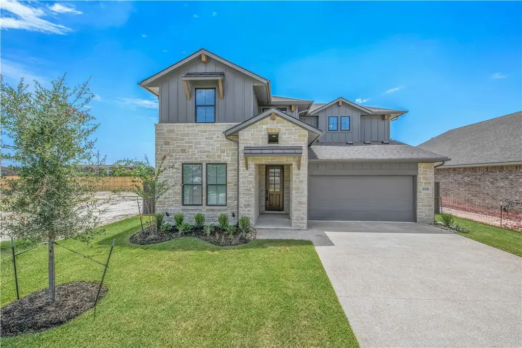 5010 Acadia Loop, Bryan