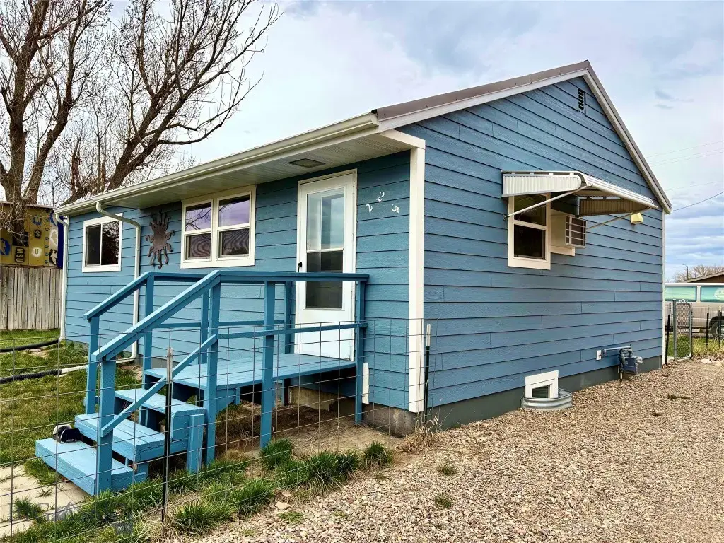 225 1st Street Nw, Other