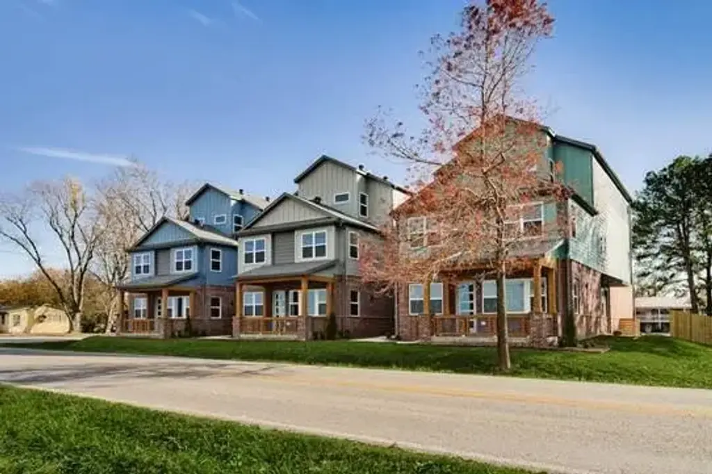 1731 W Deane Street, Fayetteville