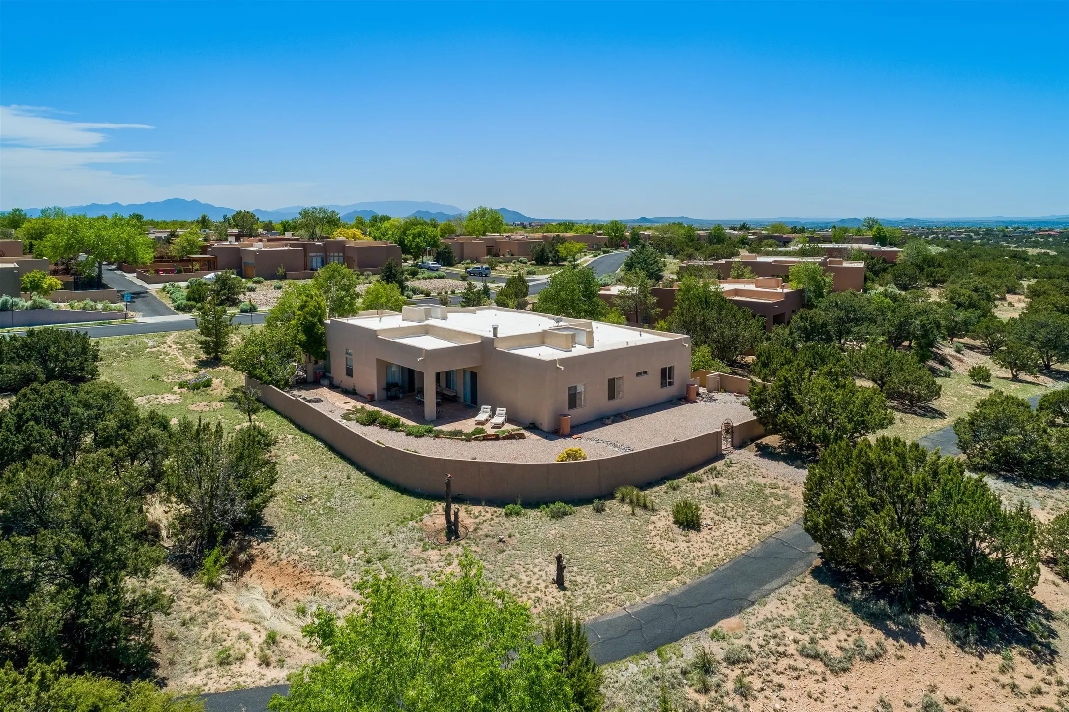 79 E Chili Line Road, Santa Fe