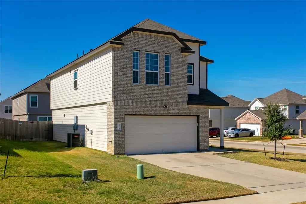 966 Harper Lane, Bryan