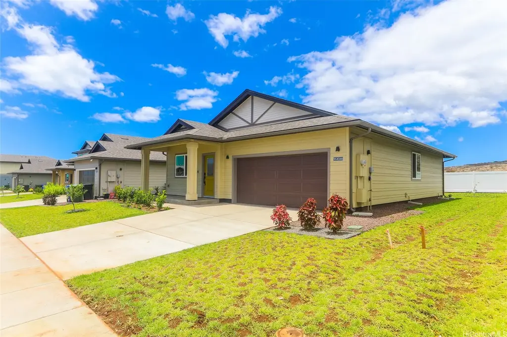 91-4046 Hikuha Street, Kapolei