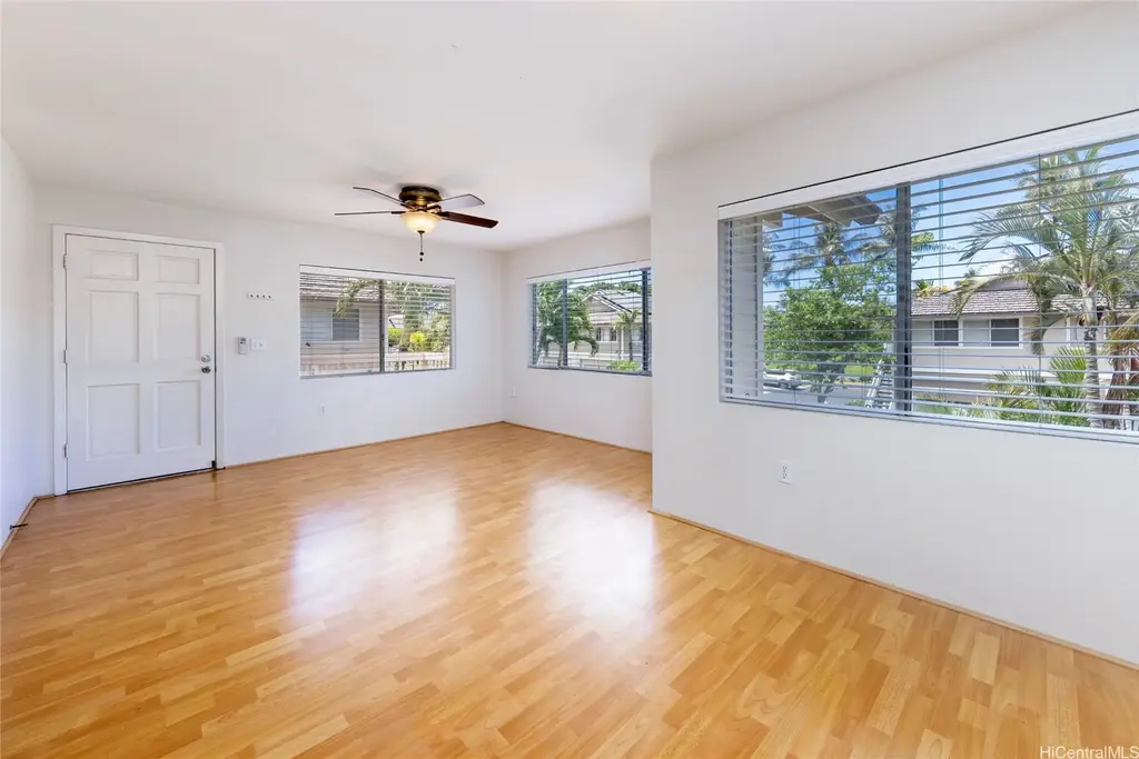 92-1483 Aliinui Drive # 30d, Kapolei