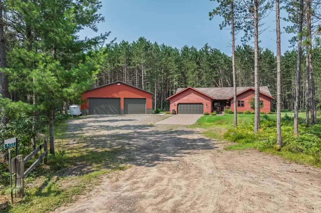 4203 Bobber Dr, Conover