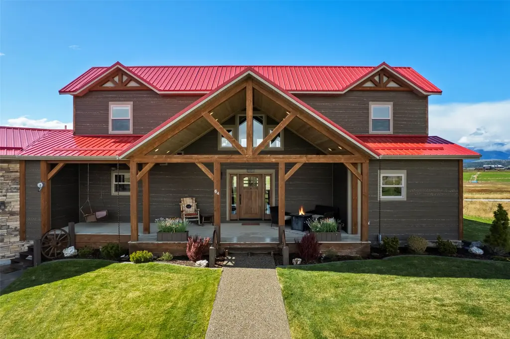 64 Dimanche Drive, Townsend