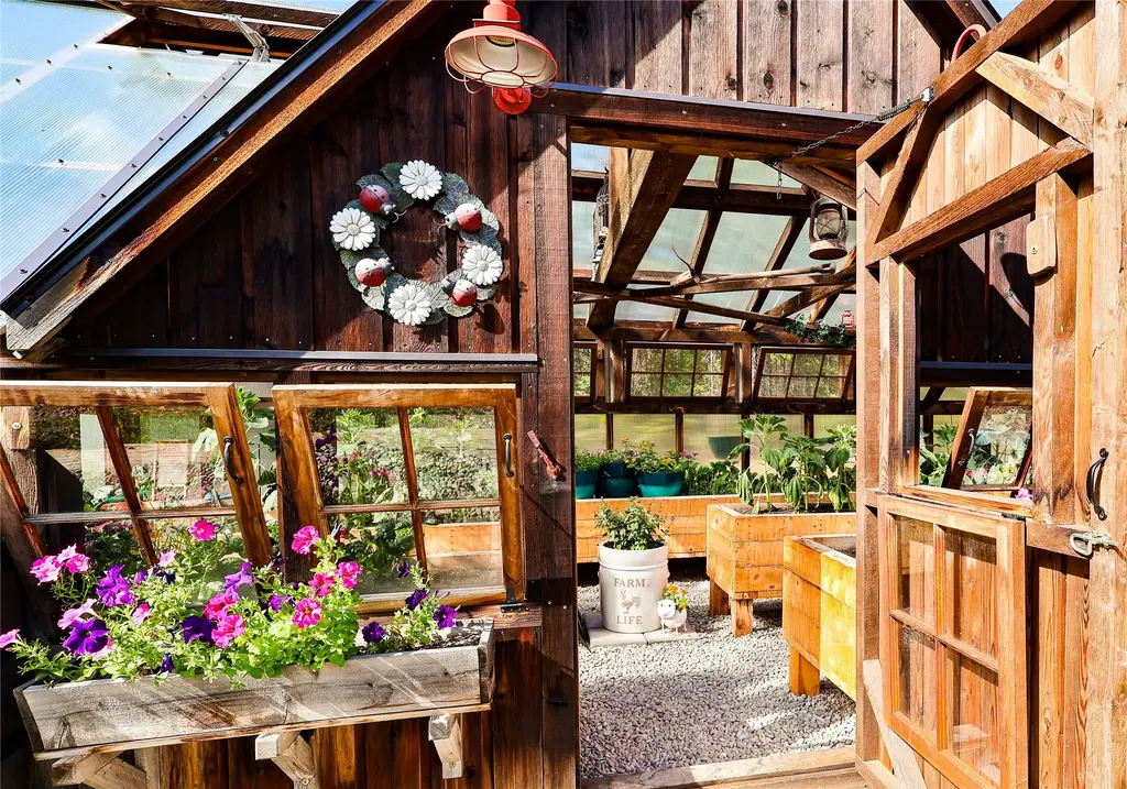5449 Highway 83 N, Seeley Lake
