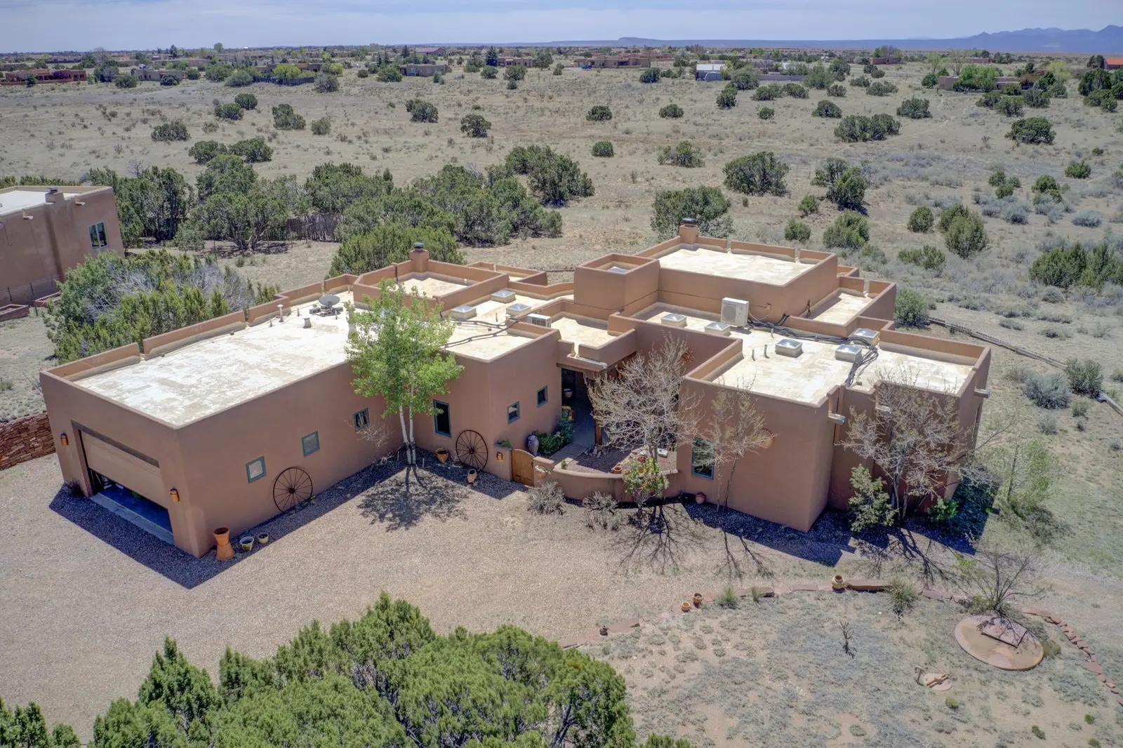 47 Azul Loop, Santa Fe