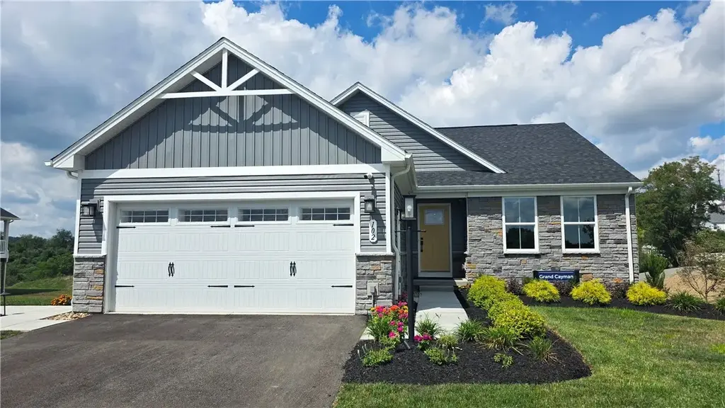 129 Southfield Drive, North Fayette