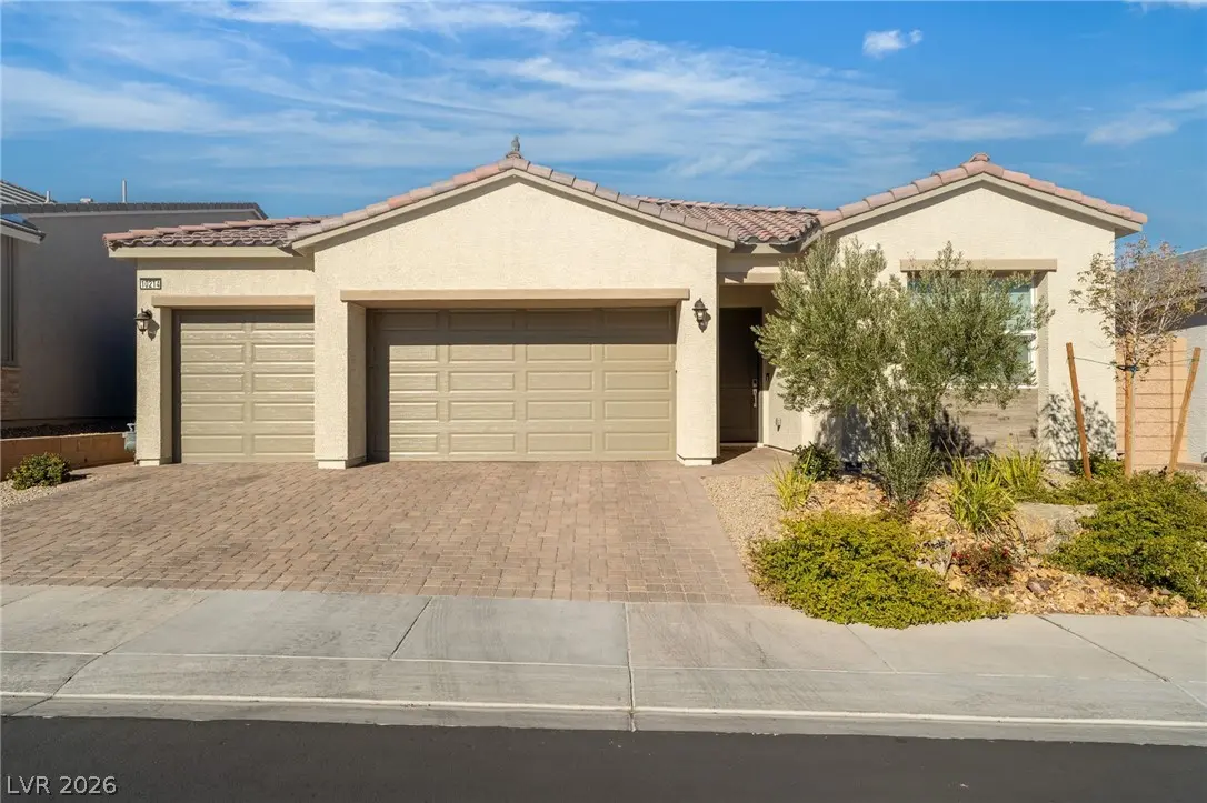 10214 Meandering Dell Street, Las Vegas