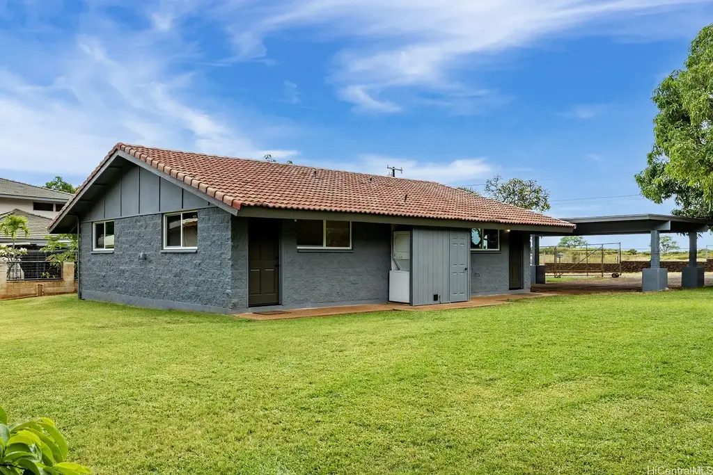 84-363 Ikuone Place, Waianae