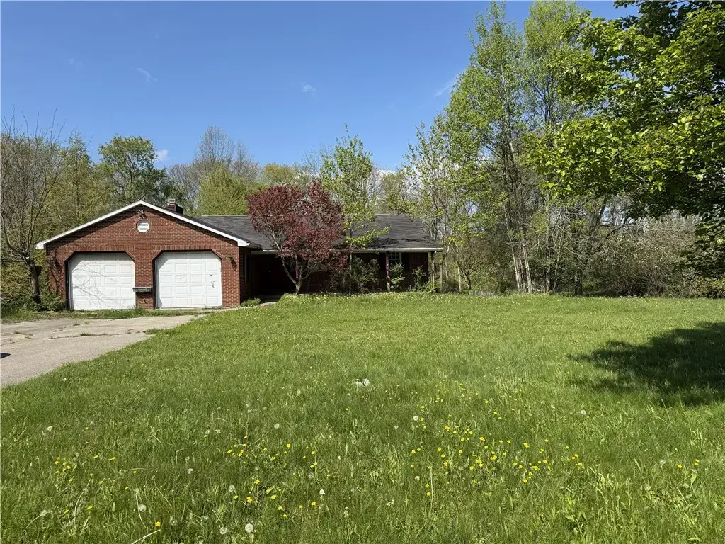 106 Country Lane, Brady
