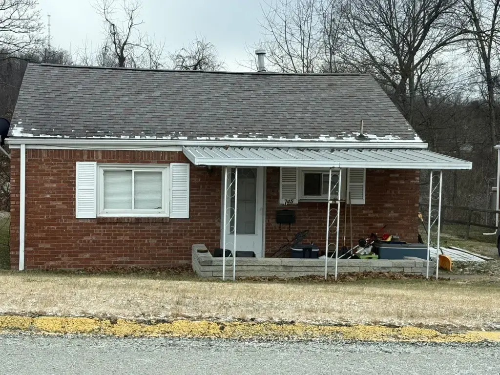 745 Memory Lane , Liberty Boro